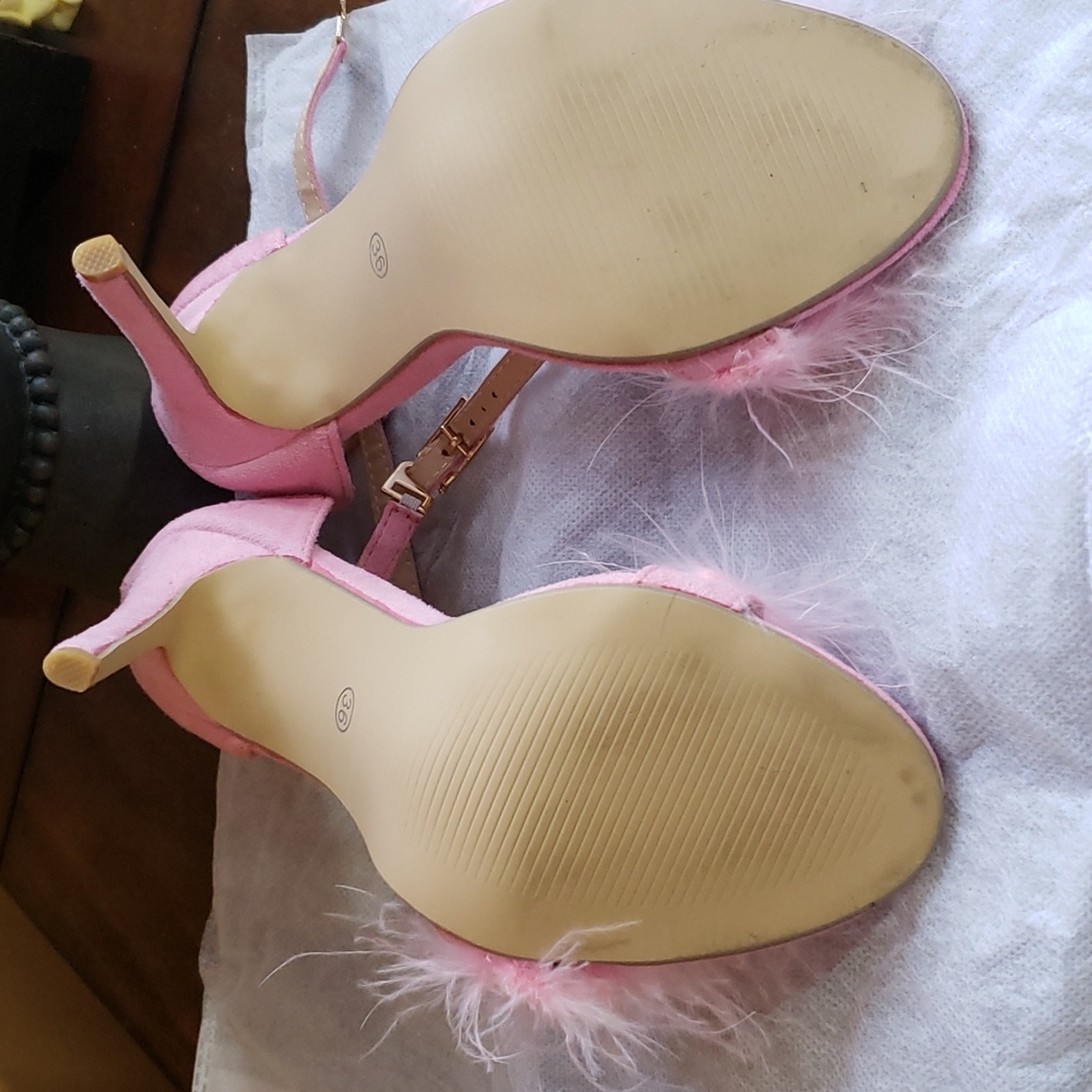 NEW DELEVENTH Pink Fuzzy Sandals Open Toe Stilettos Size UK 36-USA 6 - Picture 5 of 5